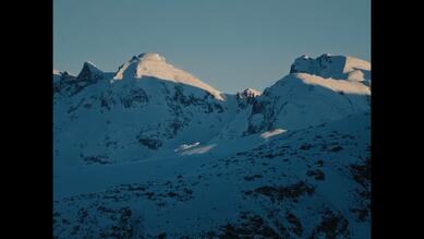 Icebreaker - winter skiing